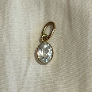 Tiny pendant